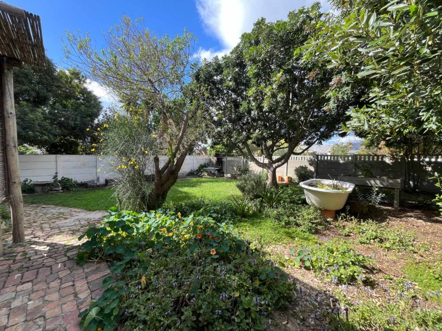 2 Bedroom Property for Sale in Fisherhaven Western Cape